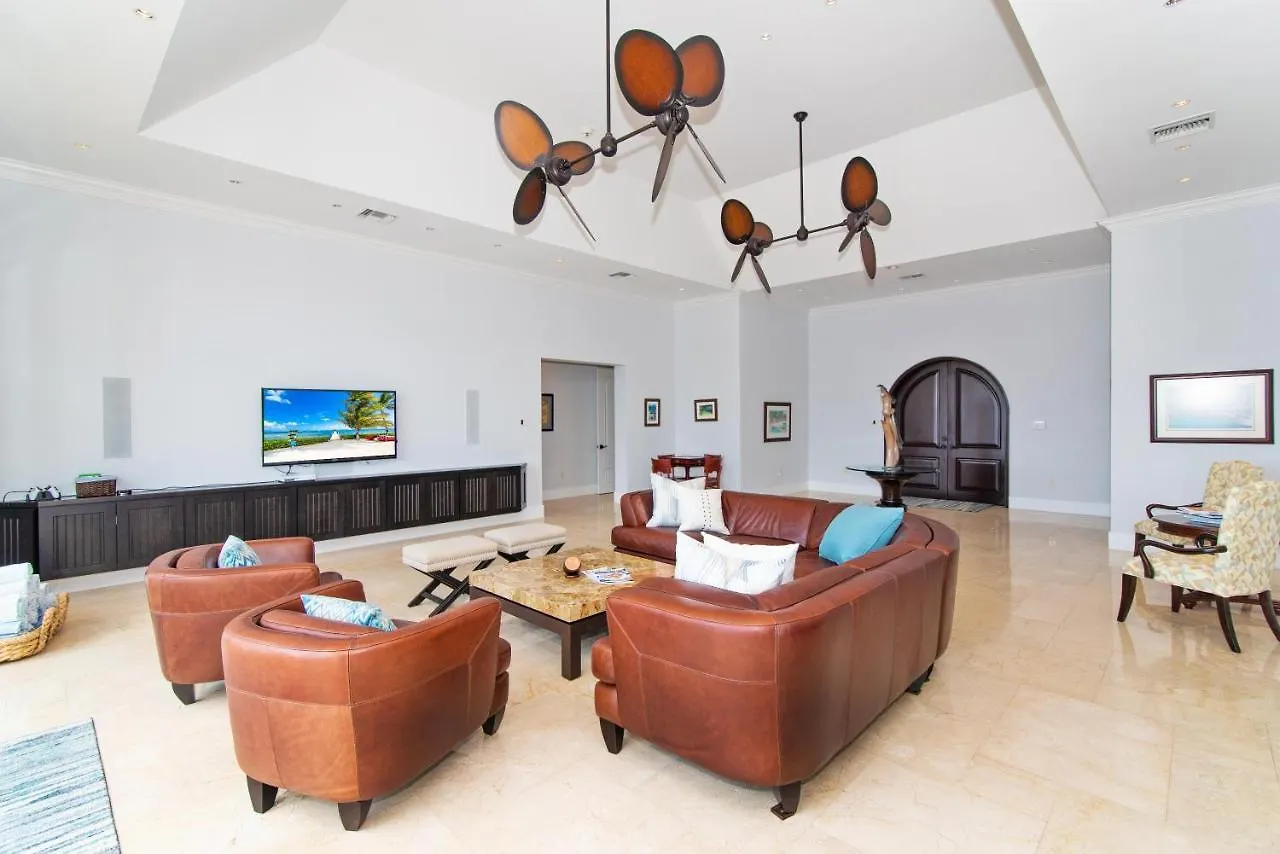 Holiday home Faroway Luxury Villa Half Way Pond